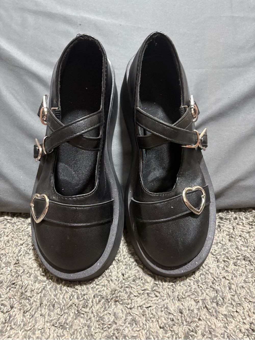 🖤Mary Jane Black Platform Shoes with Heart Buckles🖤 - Picture 3 of 5